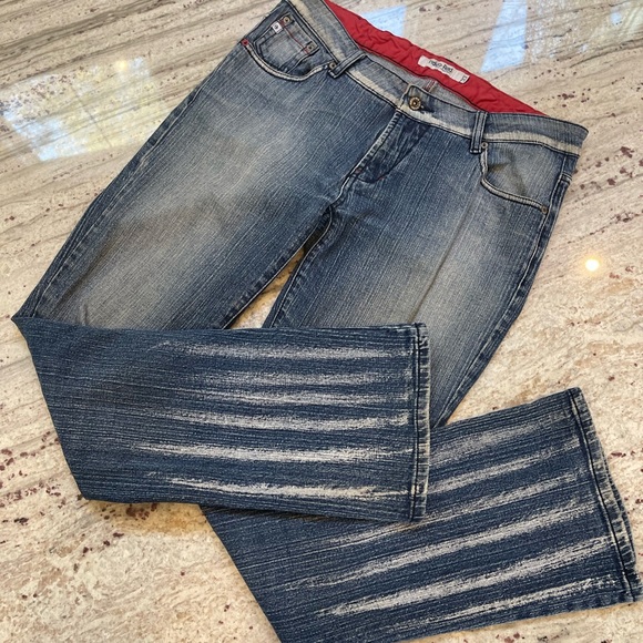 Indigo Red flair jeans size 33. Very unique style Jean - Picture 3 of 8